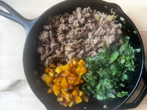 hamburger, butternut squash and spinach skillet dinner