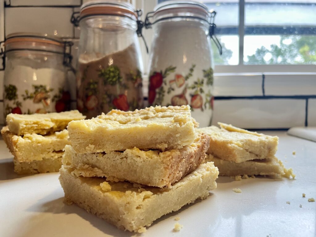 shortbread cut into pieces