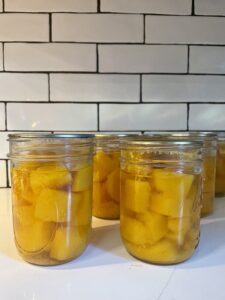 homemade pumpkin puree canned in mason jars